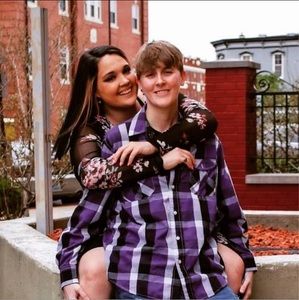 Meet your Posher, Annie